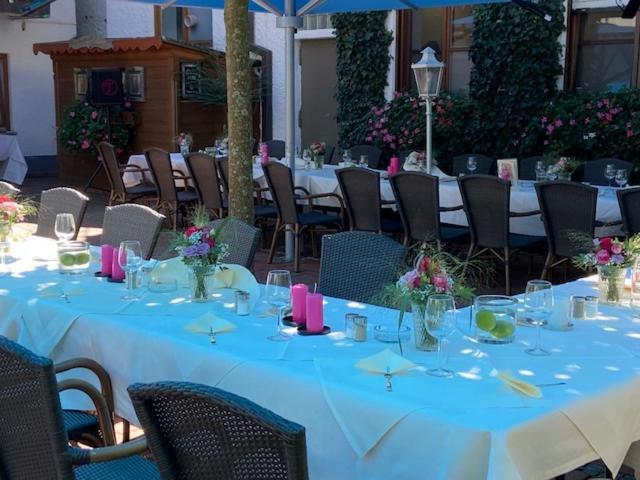 Restaurant-cafe-pension Himmel 3* Landshut