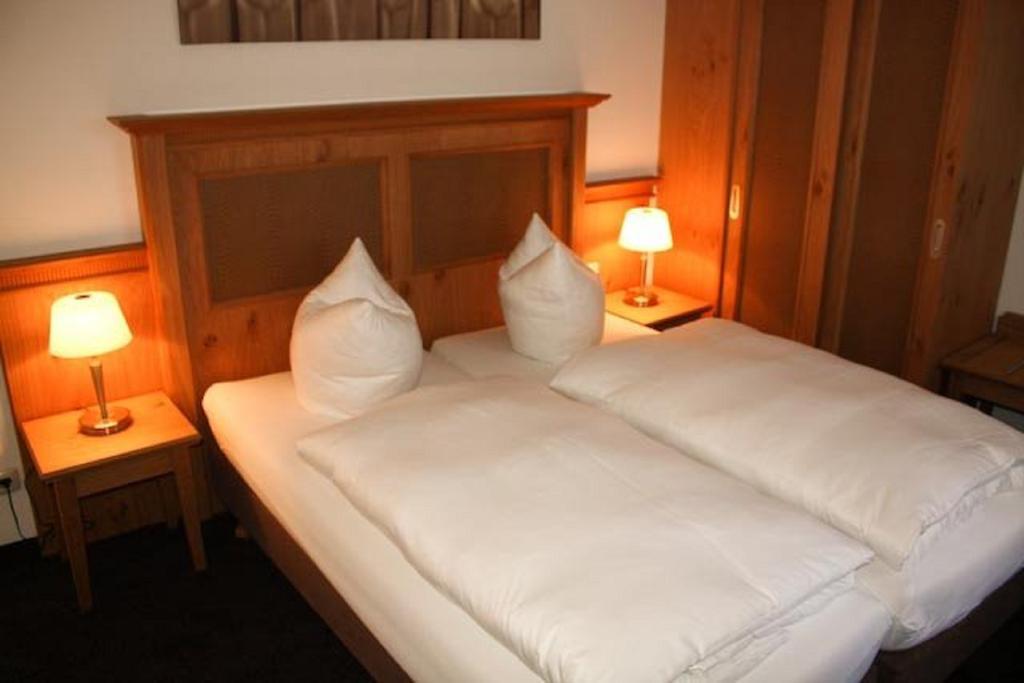 Restaurant-cafe-pension Himmel Guest house 3*